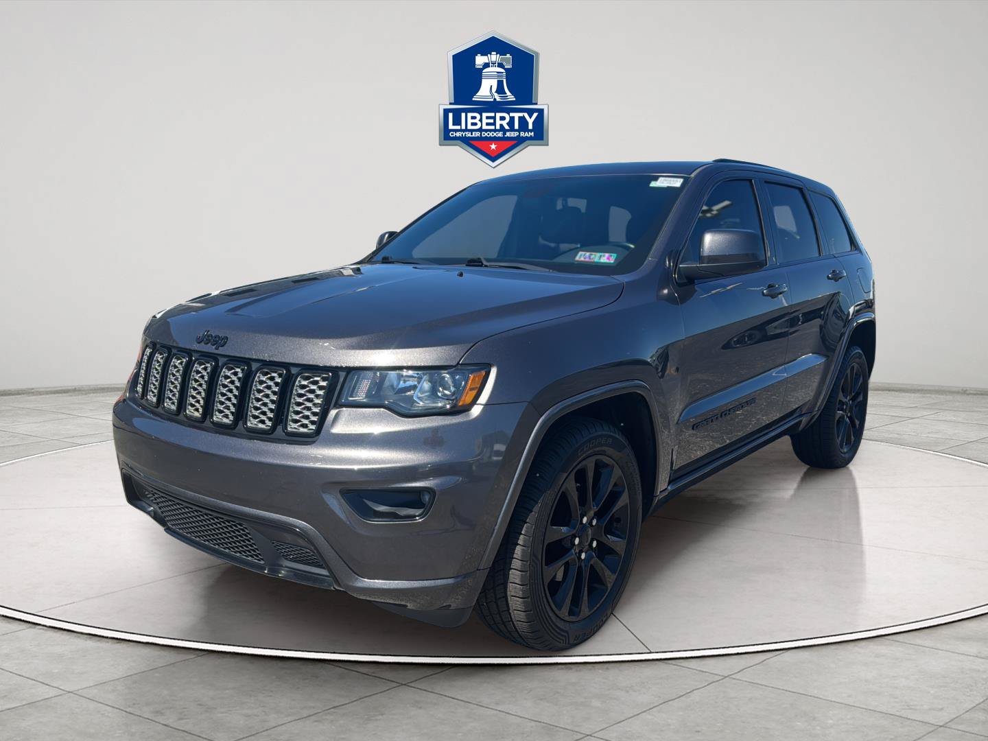 jeep grand cherokee 2018 1C4RJFAG1JC376855 image jeep grand cherokee 2018 1C4RJFAG1JC376855 image